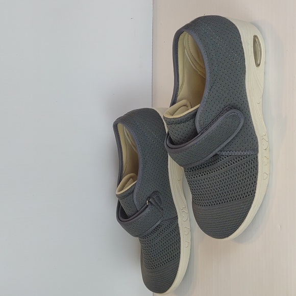 Youyun Grey Orthoshoes Light Walking Shoe for Diabetics, Edema, Plantar Faciitis - Picture 5 of 15